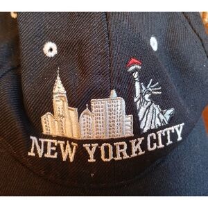 🏢🍎 New York City Mr. Big Time Executive Velcro Baseball Hat 🕋🚖